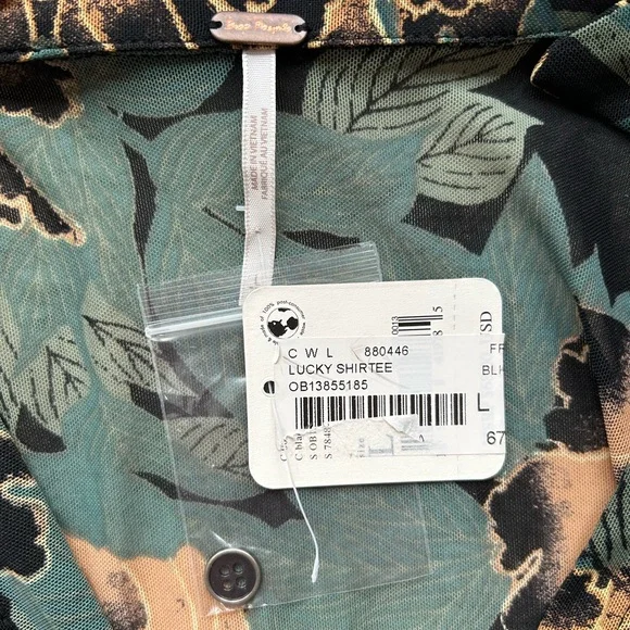 Free People Lucky Shirtee Button-Up Shirt in Black Bloom, Size Large NWT - Picture 6 of 8